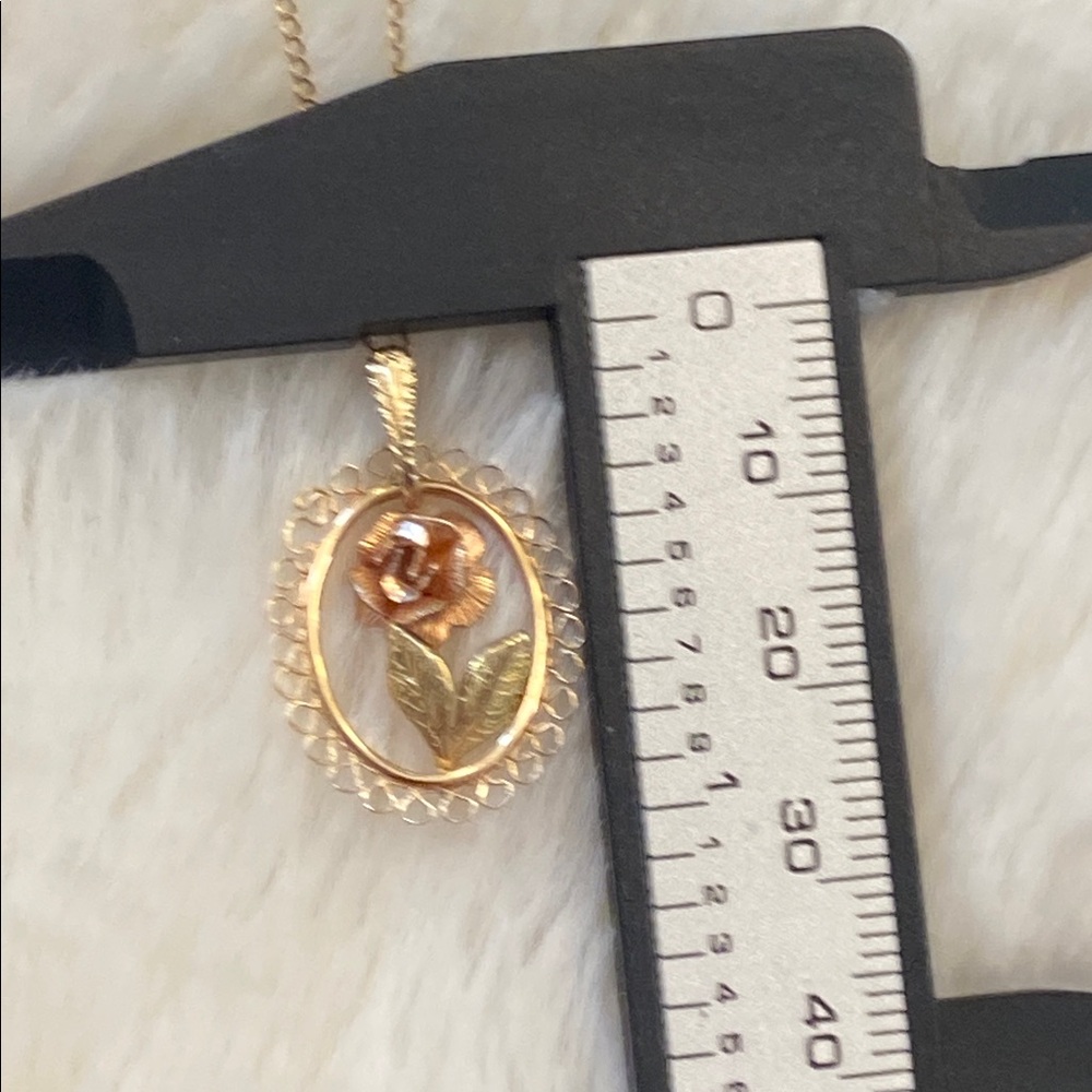 Rose pendant - Picture 5 of 7